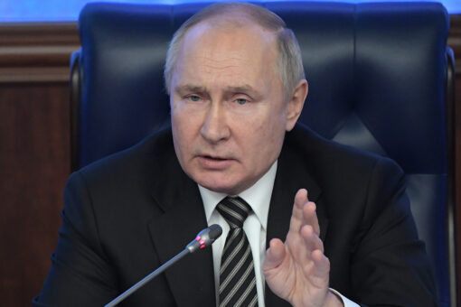 NATO foreign ministers discuss Russia's buildup around Ukraine