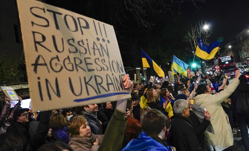 US politicians react to Russia declaring ‘special military operation’ in Ukraine