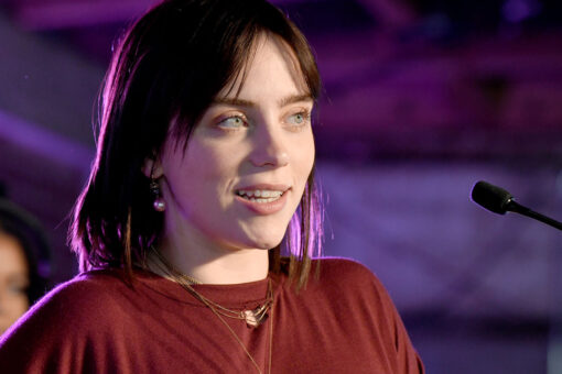Billie Eilish stops concert to help fan in need of medical attention
