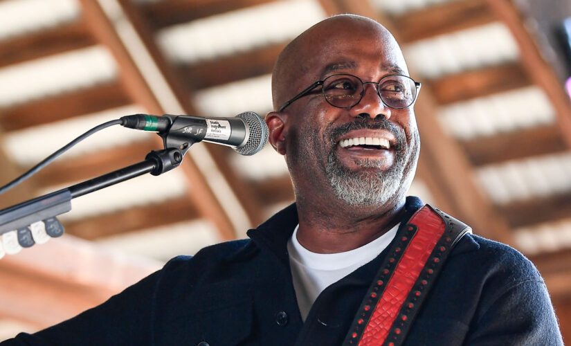 Darius Rucker talks Super Bowl 2022, recalls thinking he’d ‘never’ go to a big game growing up