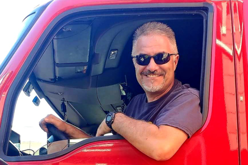Canadian truckers get support from their American ‘big-rig’ brothers