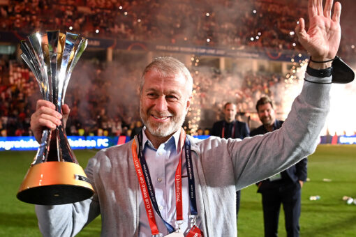 Daughter of Russian oligarch, who owns Chelsea F.C., attacks Putin with Instagram message