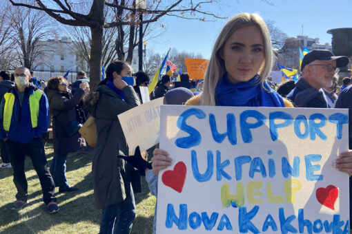 Thousands supporting Ukraine rally in Washington, DC, urge US to help more