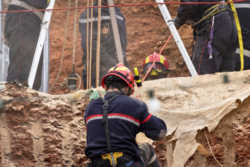 Moroccan boy, 5, trapped in well dead despite rescue effort