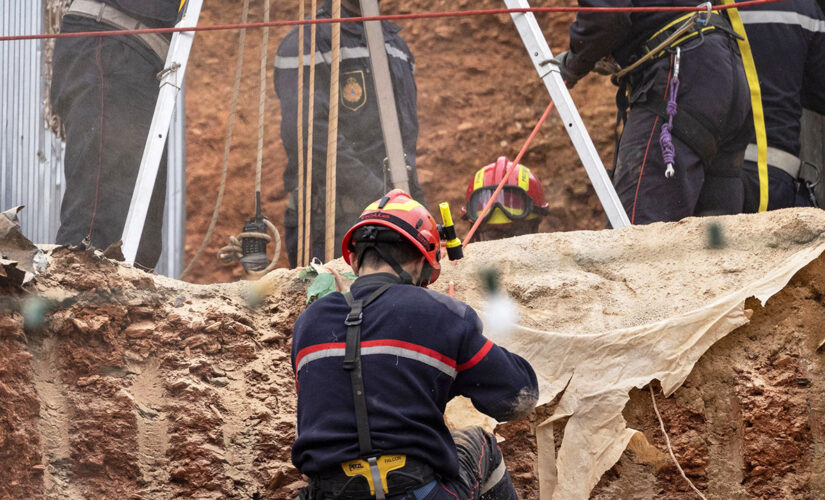 Moroccan boy, 5, trapped in well dead despite rescue effort