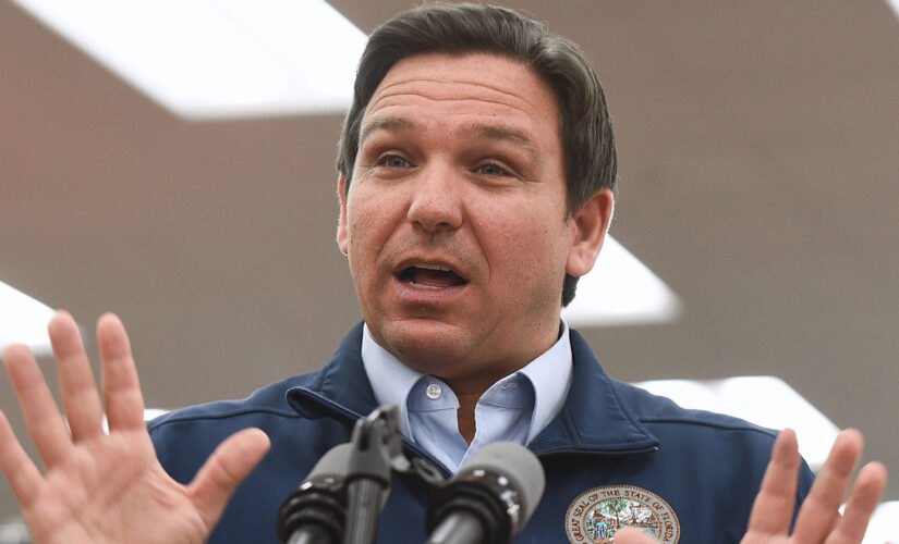 DeSantis on Joe Rogan controversies, distrust of CNN, media: ‘Do not apologize. Do not kow to the mob’