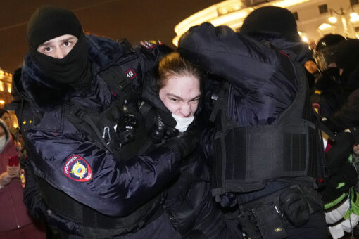 Russia cracks down on anti-war protests, more than 1,700 demonstrators arrested