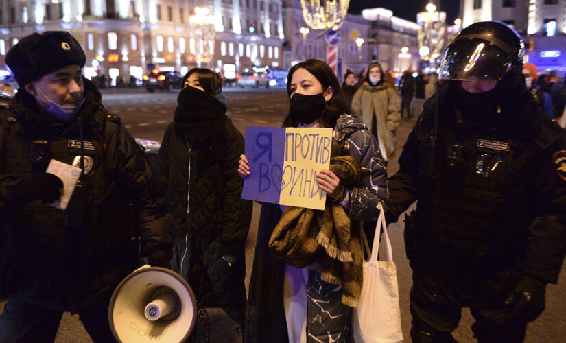 Russia-Ukraine: Anti-war protests continue in Moscow, St Petersburg, prominent Russian celebrities join