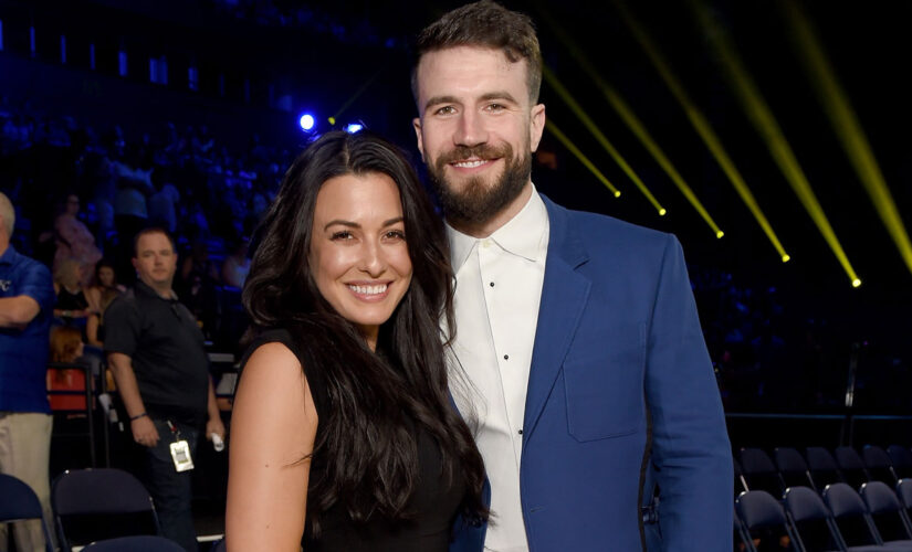 Sam Hunt’s wife Hannah Fowler withdrew divorce complaint on the same day she filed: reports