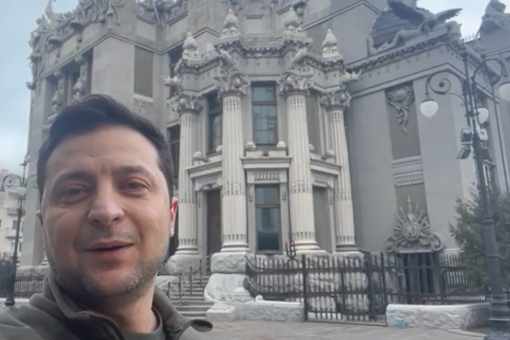 Ukrainian President Zelenskyy addresses nation after new dawn rises in Kyiv: ‘I’m here’