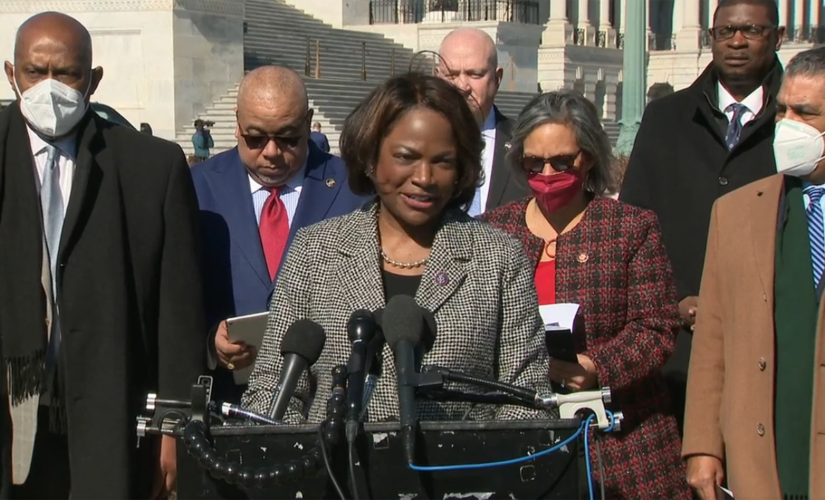 Demings dismisses fellow Dem’s ‘defund police’ push, says lawmakers need to ‘stay focused’