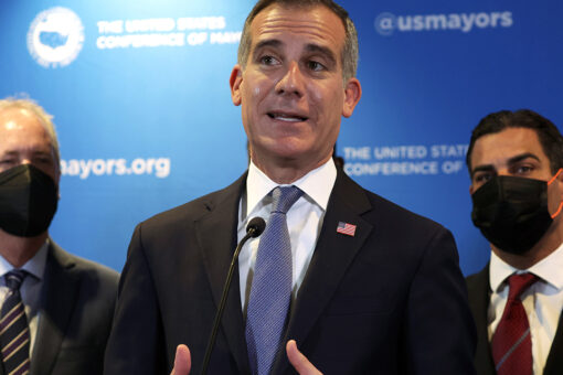 LA Mayor Eric Garcetti blows off mask controversy: ‘This isn’t a real story’