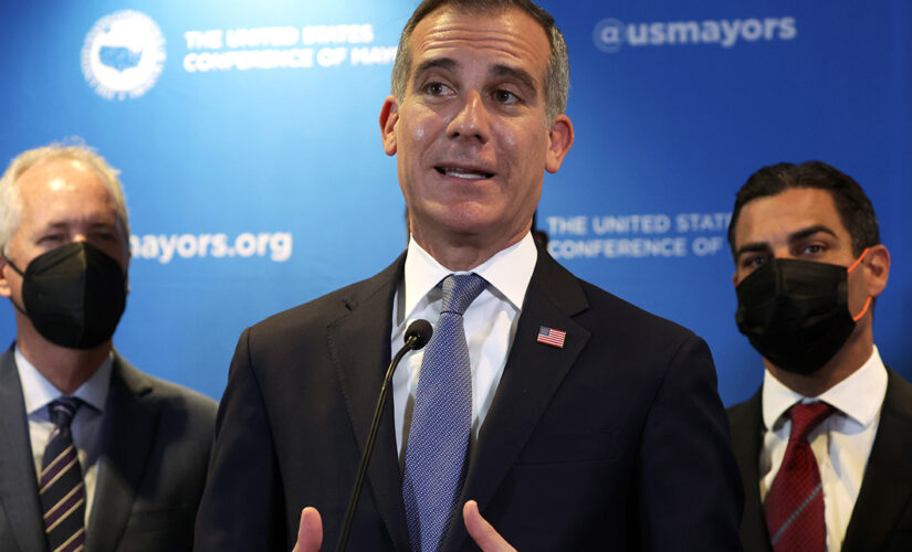 LA Mayor Eric Garcetti blows off mask controversy: ‘This isn’t a real story’