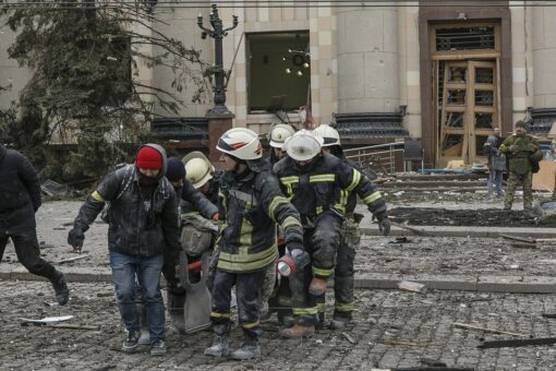 Russian forces continue hammering major Ukrainian cities on seventh day of battling