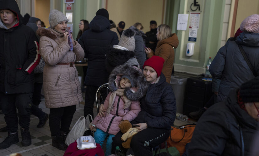 Ukraine refugee numbers reach 2.5 million, many children, UN says