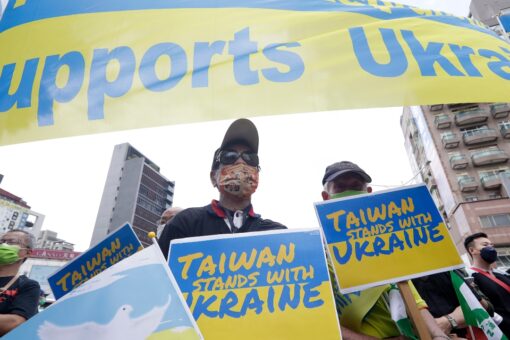 Taiwanese protesters show solidarity with Ukraine