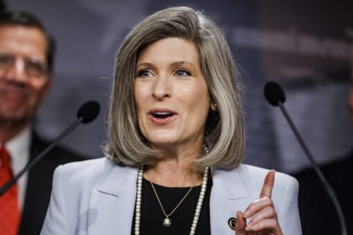 Republican senators spearhead push to limit foreign-owned debt amid Russia-Ukraine war