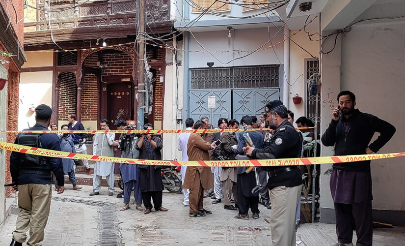 Mosque bombed in northwest Pakistan, at least 30 killed