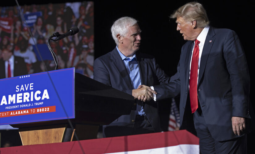 Trump withdraws Mo Brooks endorsement in Alabama Senate Republican primary