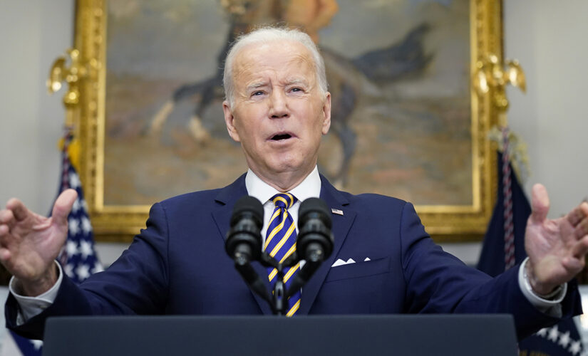 Spotlighting messaging problem, Democratic strategists urge Biden to ‘sell, sell, sell’