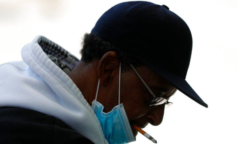 US adult cigarette smoking rate fell during first year of pandemic