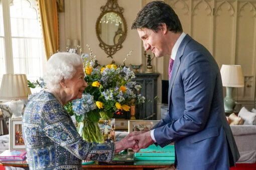 Queen Elizabeth II talks with Justin Trudeau, first in-person meeting since battling COVID