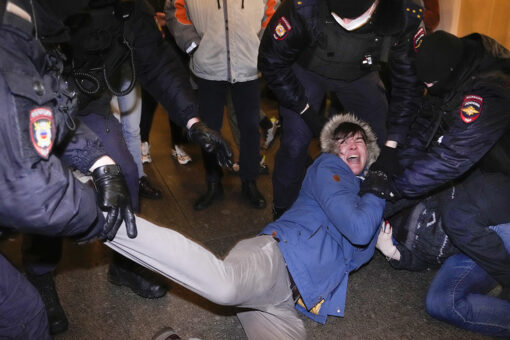 Russian authorities arrest more than 5,000 anti-war protesters: Report