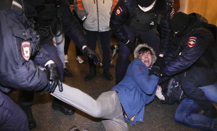 Russian authorities arrest more than 5,000 anti-war protesters: Report