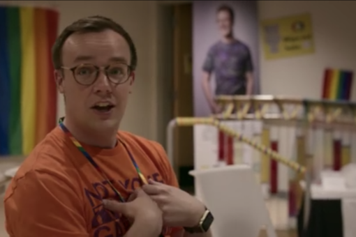 Buttigieg husband recites LGBTQ ‘pledge’ with gay youth camp in viral video