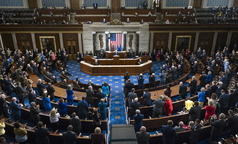 Mixed messages from Congress at State of the Union address on Ukraine, COVID-19