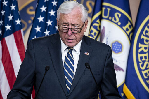 Hoyer tells Democrats to prepare for new COVID relief bill