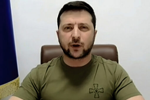 Ukraine seeks deal guaranteeing armies with ‘nuclear component’ will intervene if it is attacked again