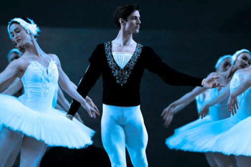 British ballet dancer leaves Russian ballet ‘until peace comes’ as the country invades Ukraine