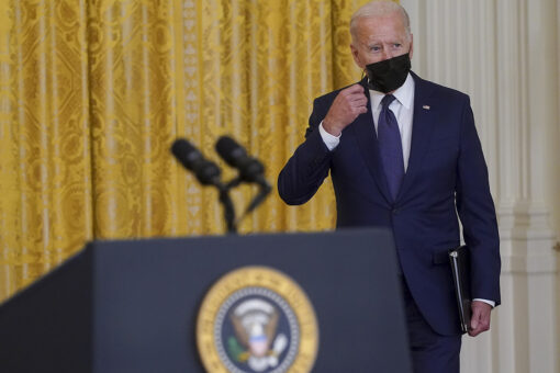Democrats pivot on masks as Biden pollster says they ‘risk paying dearly’ for mandates ahead of midterms