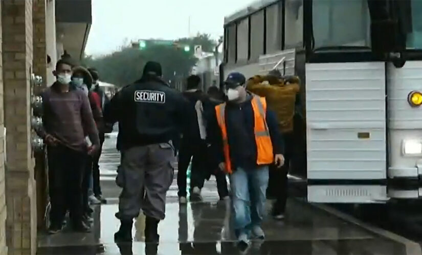 Biden admin OKs mass releases of Cubans, Venezuelans, Nicaraguans into US as authorities face migrant surge