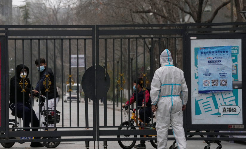 Access to Shanghai tightens as China’s virus cases rise