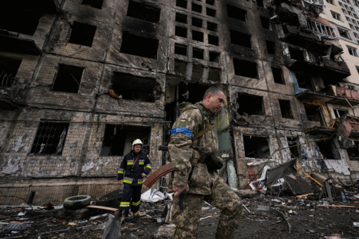 Ukraine-Russia talks to resume as Russia pressures Kyiv