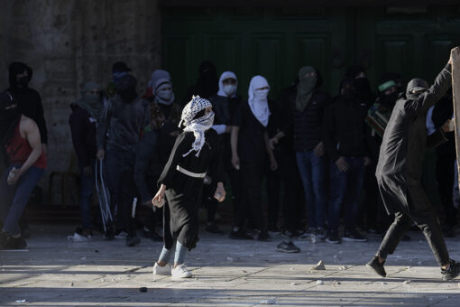 Clashes erupt at Jerusalem holy site, 152 Palestinians hurt: report