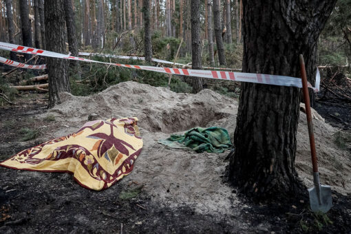 Ukraine mayor, family kidnapped by Russian forces found dead, tortured in shallow grave: Ukrainian officials