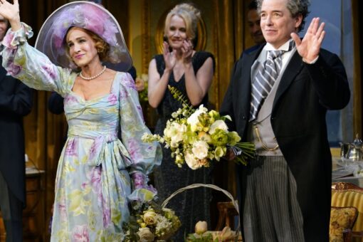 Sarah Jessica Parker tests positive for COVID-19, Broadway’s ‘Plaza Suite’ cancels upcoming show