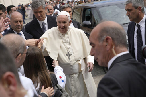 Pope says he’s willing to do ‘everything’ to help end war; postpones 2nd meeting with Russian Orthodox leader