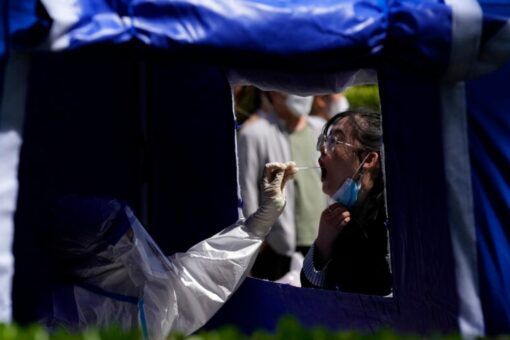 Beijing conducts mass COVID testing, enforces lockdowns