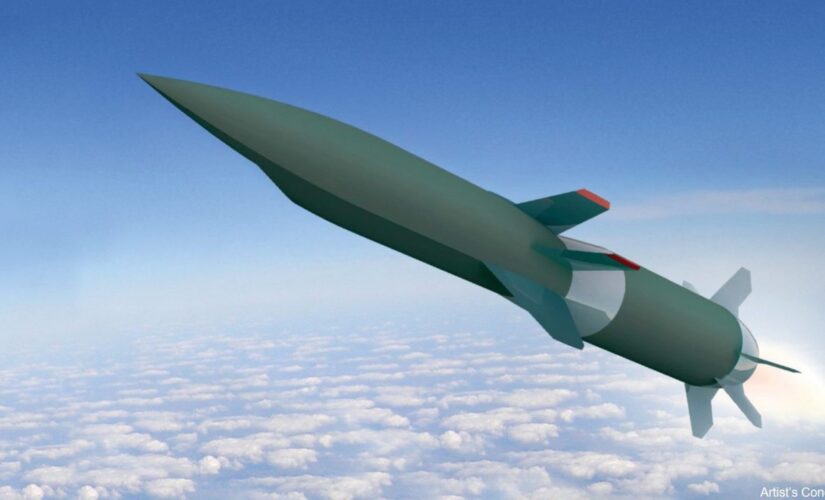 US boasts successful hypersonic missile test, after Russia used similar weapon in Ukraine