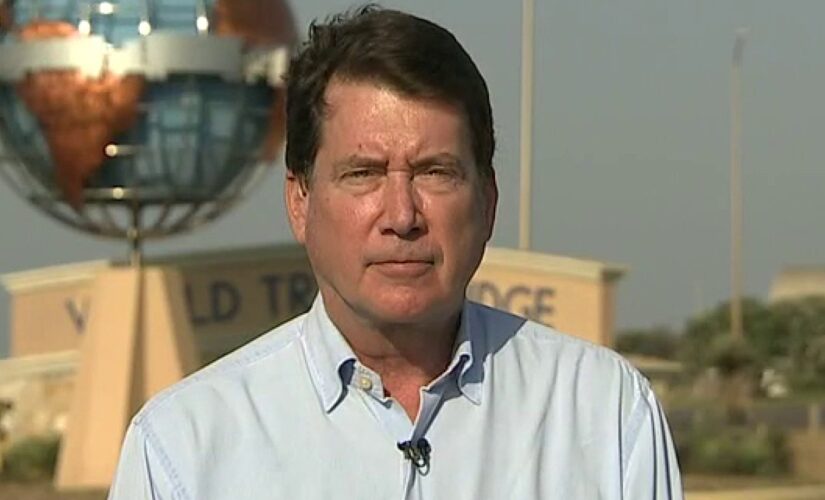 Sen. Hagerty, during southern border visit, says US is facing ‘a crisis beyond measure’ as numbers rise