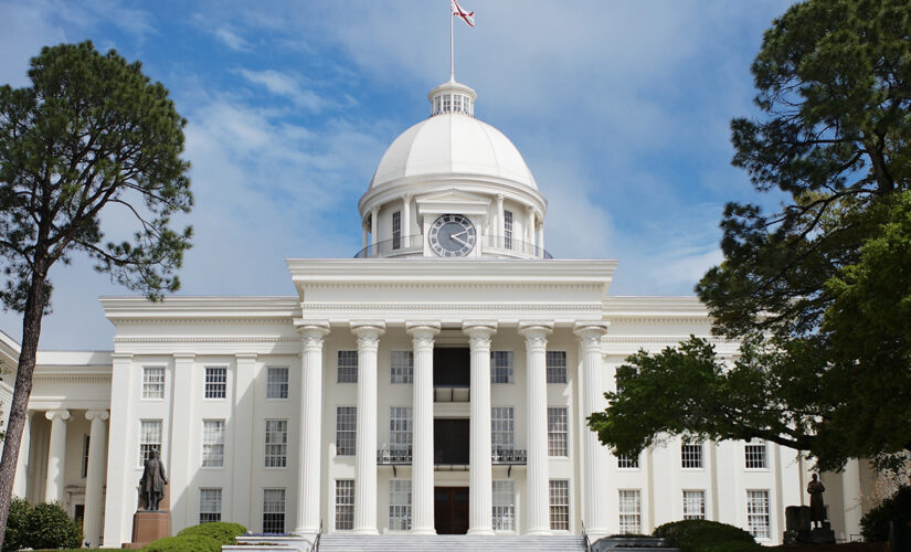 Alabama lawmakers approve education rule similar to Florida’s law