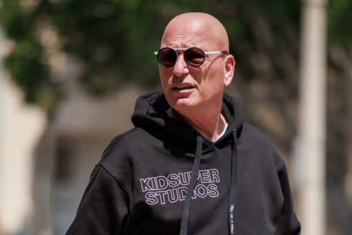 Howie Mandel struggles with loss of Bob Saget, Gilbert Gottfried, Louie Anderson: ‘The silence is deafening’