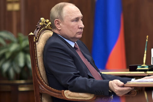 Russian lawmakers push bill to fine anyone equating USSR with Nazi Germany