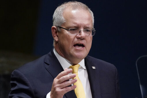 Australian PM warns Chinese that new base would be ‘red line’ for Australia and the US