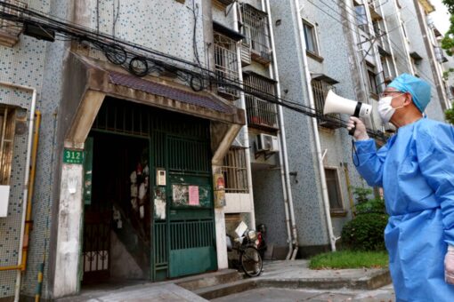 Shanghai warns residents who violate COVID lockdown will face punishment: report