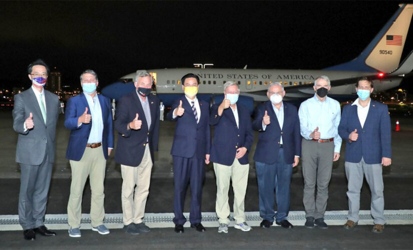 6 US lawmakers arrive in Taiwan for surprise visit, China issues warning